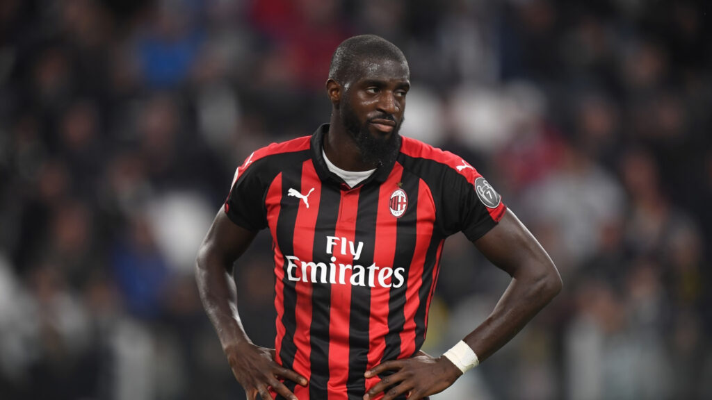 Sport encaminha a contratação do francês Bakayoko, ex-Milan