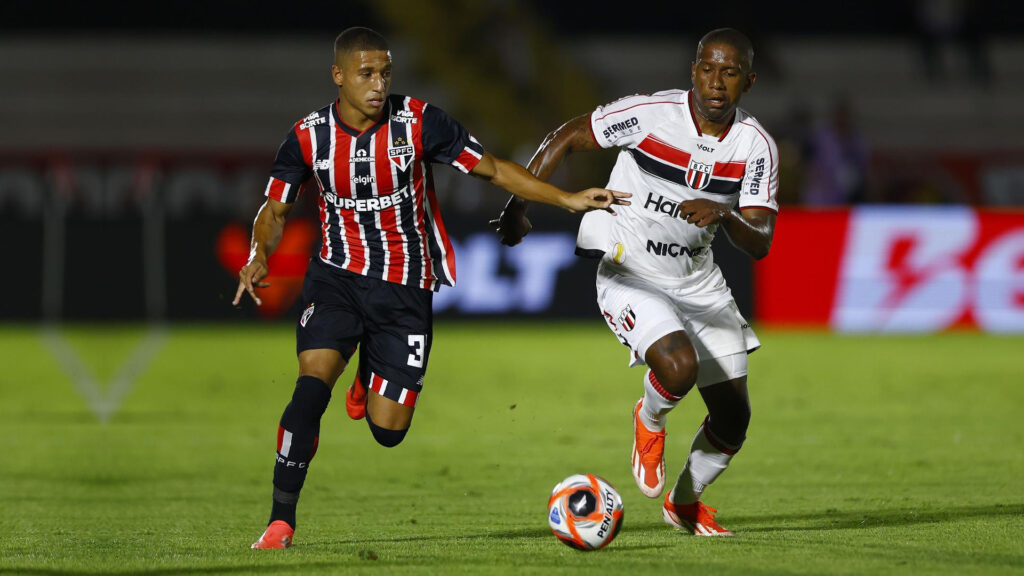 São Paulo estreia no Paulistão com empate sem gols contra o Botafogo-SP