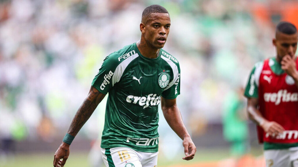 Atlético Mineiro tem interesse no lateral-esquerdo Caio Paulista, do Palmeiras